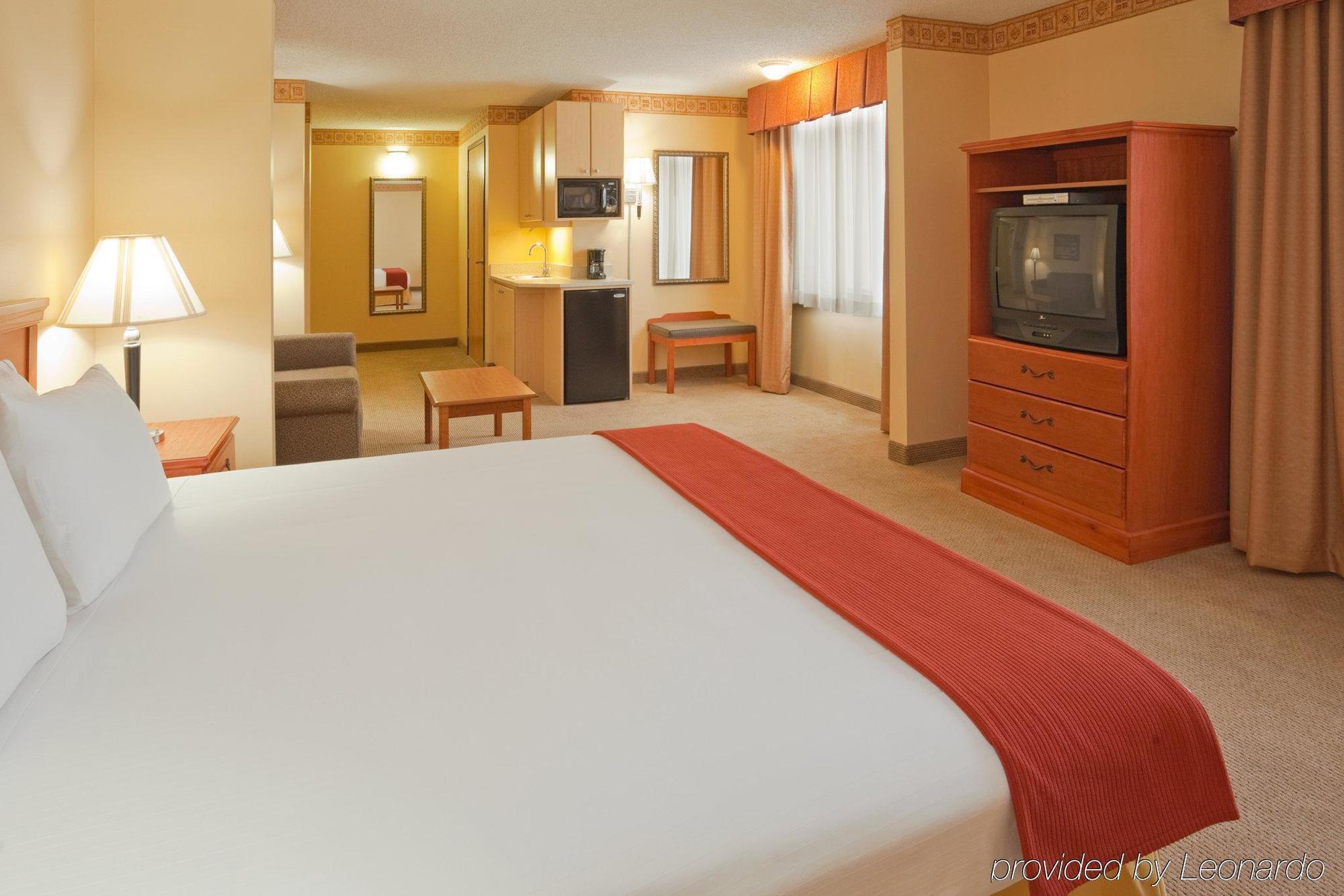 Holiday Inn Express Hotel & Suites Livermore By Ihg Ruang foto