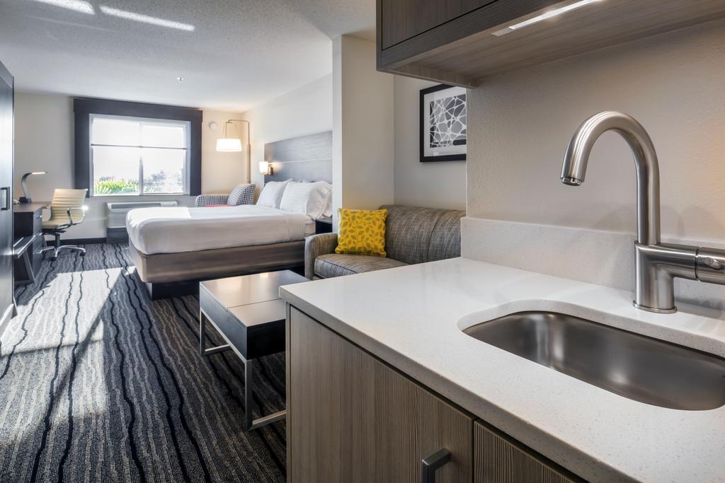Holiday Inn Express Hotel & Suites Livermore By Ihg Bagian luar foto