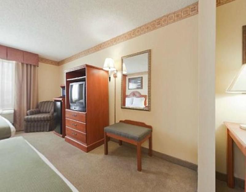 Holiday Inn Express Hotel & Suites Livermore By Ihg Bagian luar foto