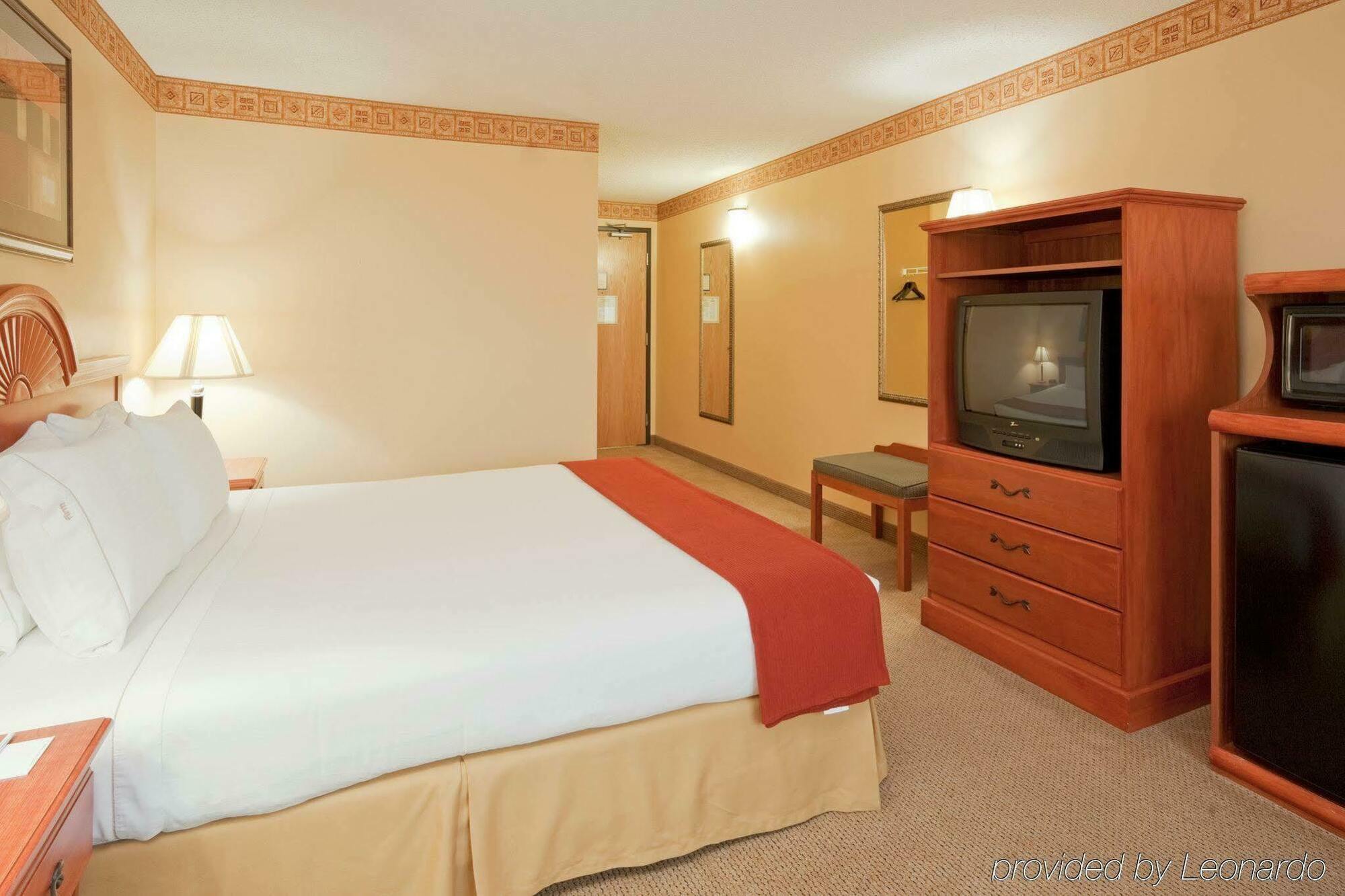 Holiday Inn Express Hotel & Suites Livermore By Ihg Bagian luar foto
